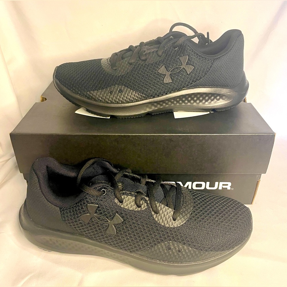 Under Armour Charged Pursuit 3 Black Men Size 8 3024878 UA Deluxe Foam BOX